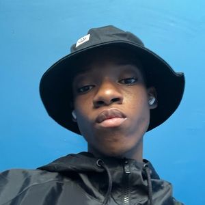 Meet your Posher, Aliou